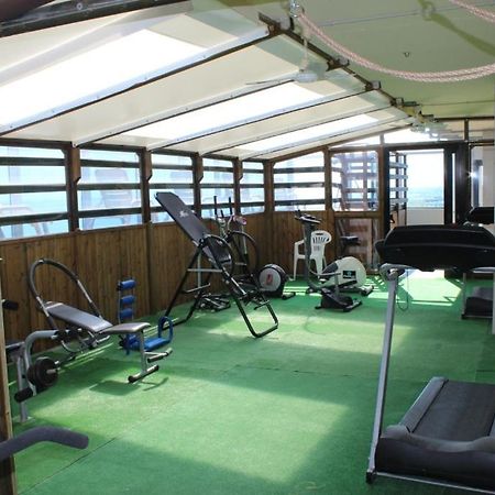 מילאנו מריטימה Hotel Byron מראה חיצוני תמונה